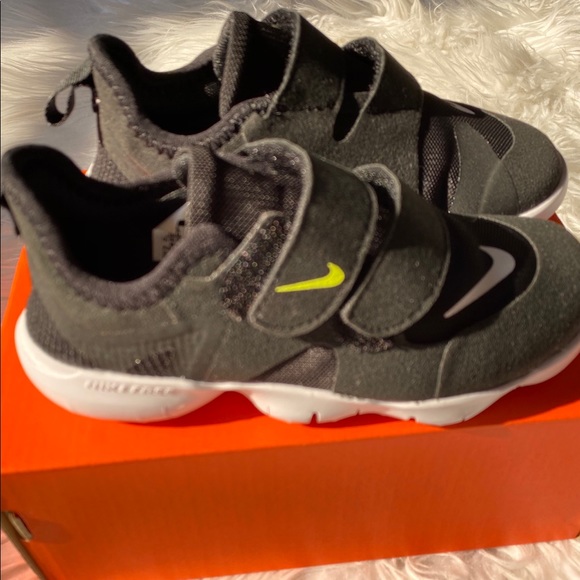 ✔️Nike Free Rn 5.0 2020 - Picture 5 of 6